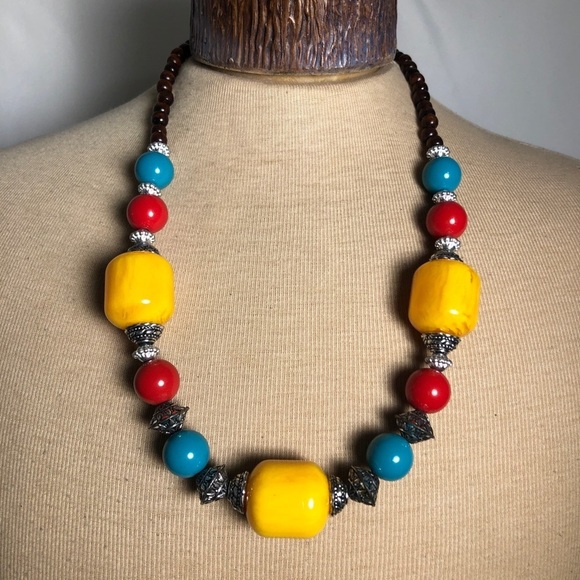 Womens Multicolour Neckpiece. - Picture 1 of 3